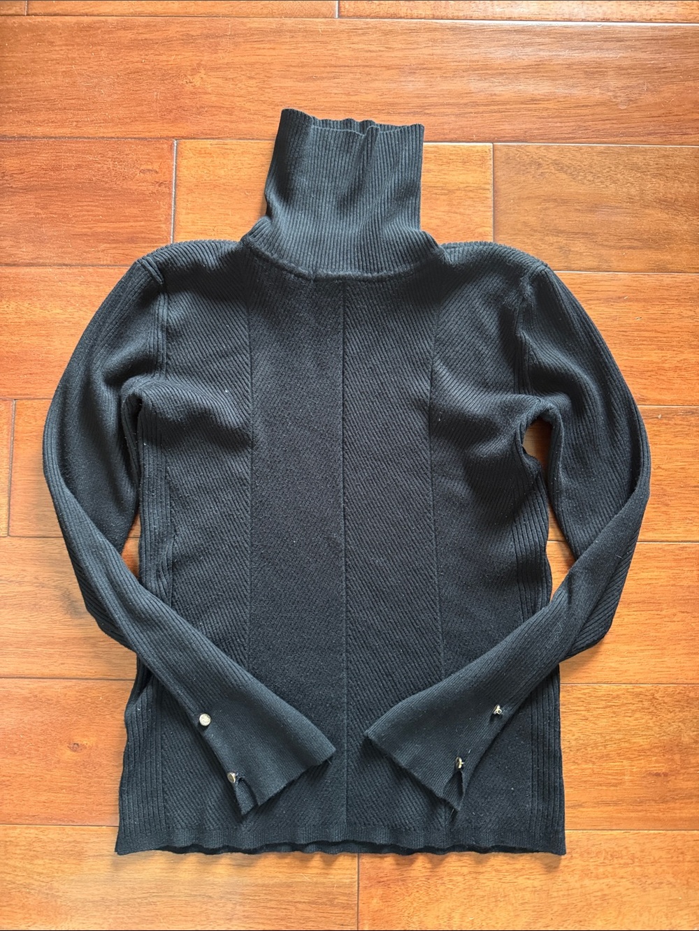 T Tahari Black Turtleneck Long-Sleeve Women's Top Small